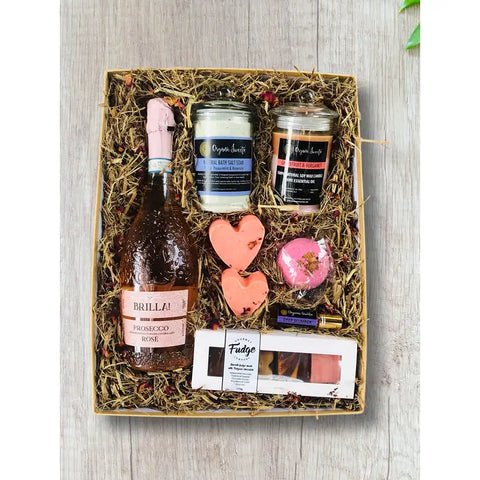 Bath & Moscato Relaxing Gift Hamper