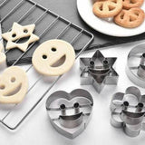Sandwich/Cookie Cutters - Smile Face - 4 Pieces/ Stainless Steel