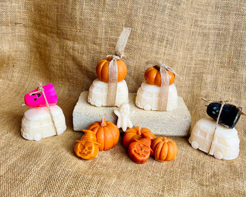 Pumpkin Patch Kombi Van Candle