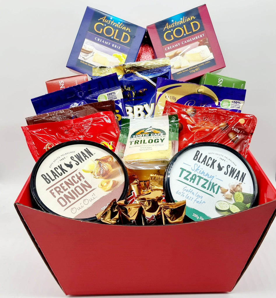 Cheese Lovers Hamper – Red Centre Gift Baskets