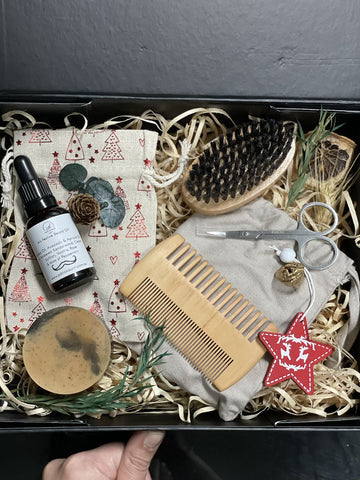 The Gentlemen's Festive Beard Set - Deluxe & Handmade